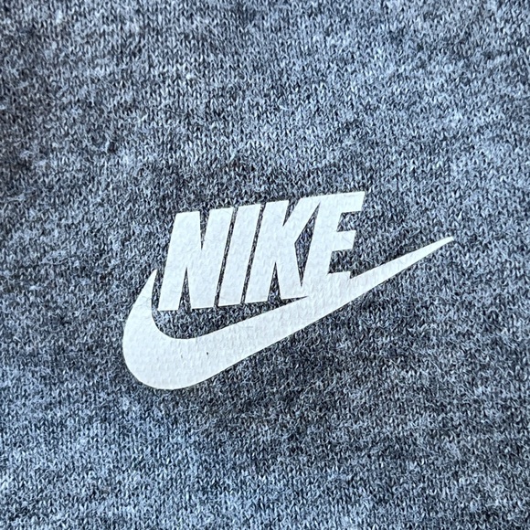 NIKE 2-Piece 12 Month Gray/Black Hooded Fleece Set for Boys | Preowned - Picture 11 of 11